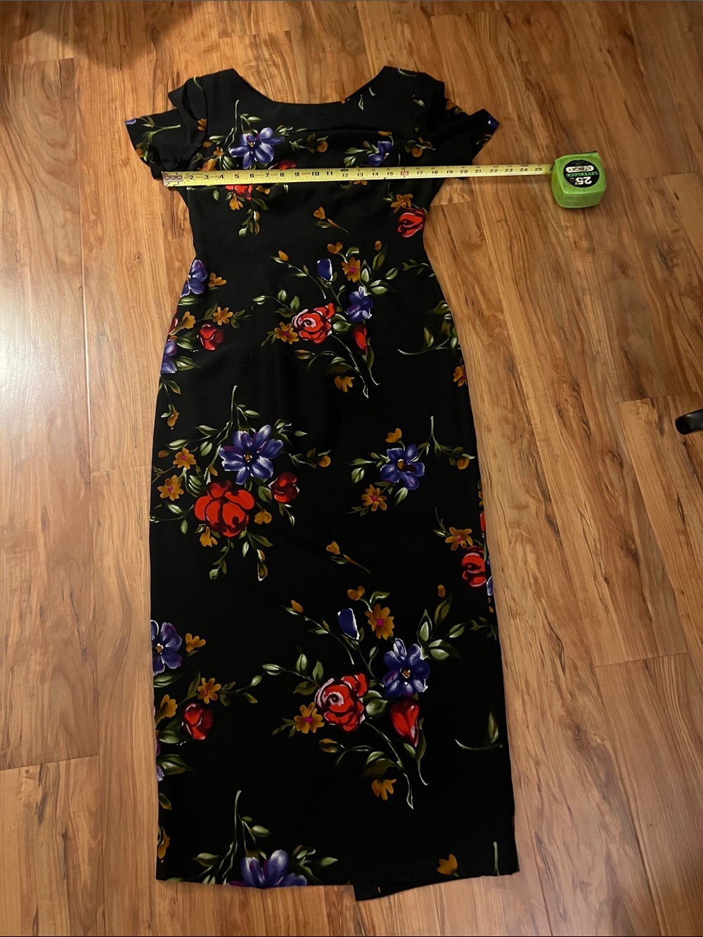 Vintage Y2k 100 silk Maggy  London 6  Floral Midi Dress with Red & Purple Blooms